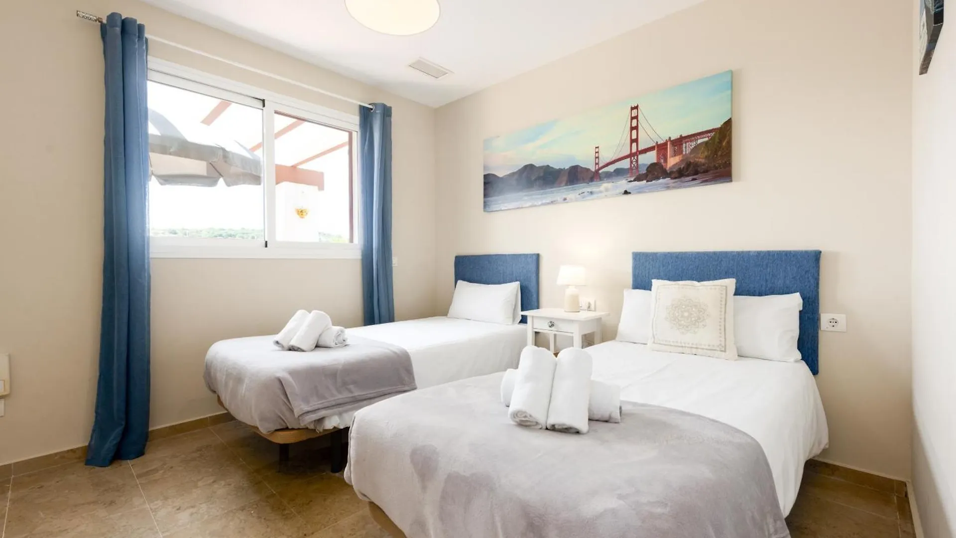 2253-Amazing Penthouse, Huge Terrace, Golf View Apartment Alcaidesa