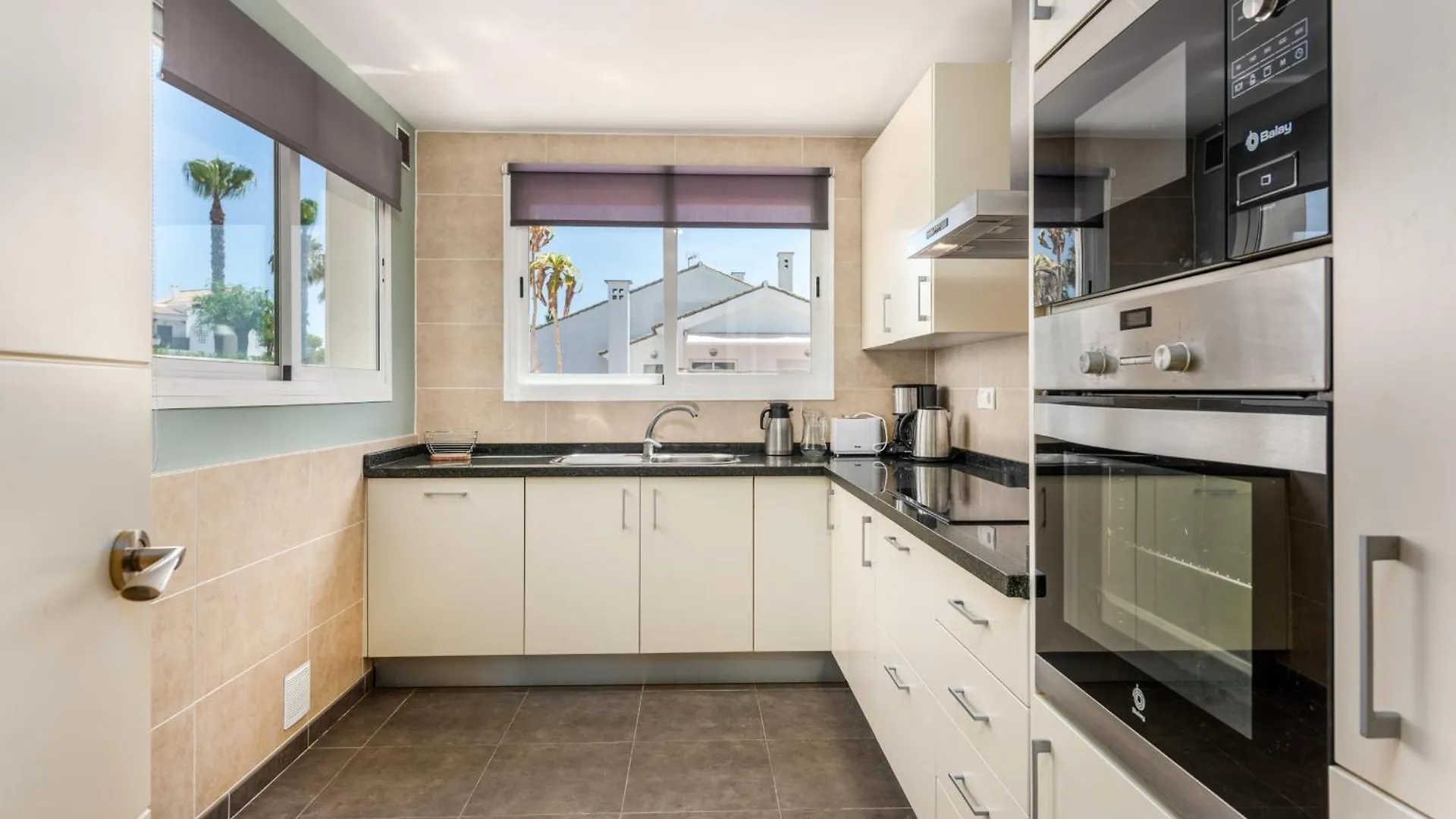 2253-Amazing Penthouse, Huge Terrace, Golf View Apartment Alcaidesa