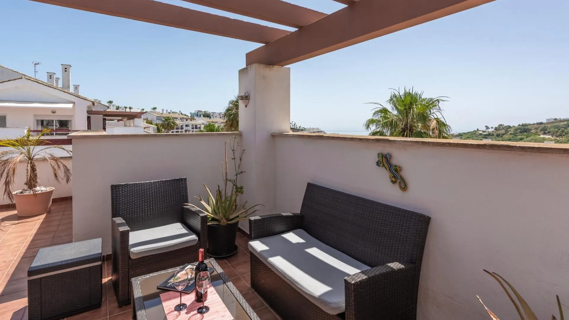 2253-Amazing Penthouse, Huge Terrace, Golf View Apartment Alcaidesa