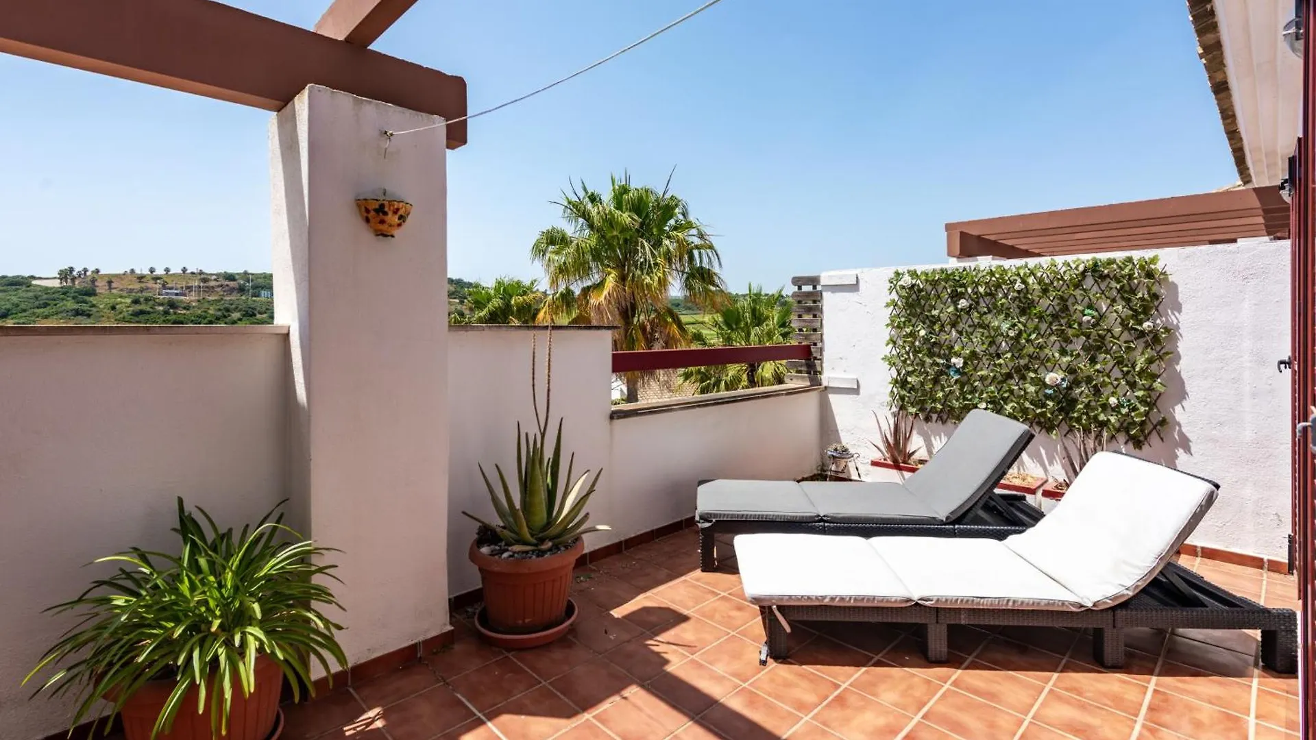 2253-Amazing Penthouse, Huge Terrace, Golf View Apartment Alcaidesa
