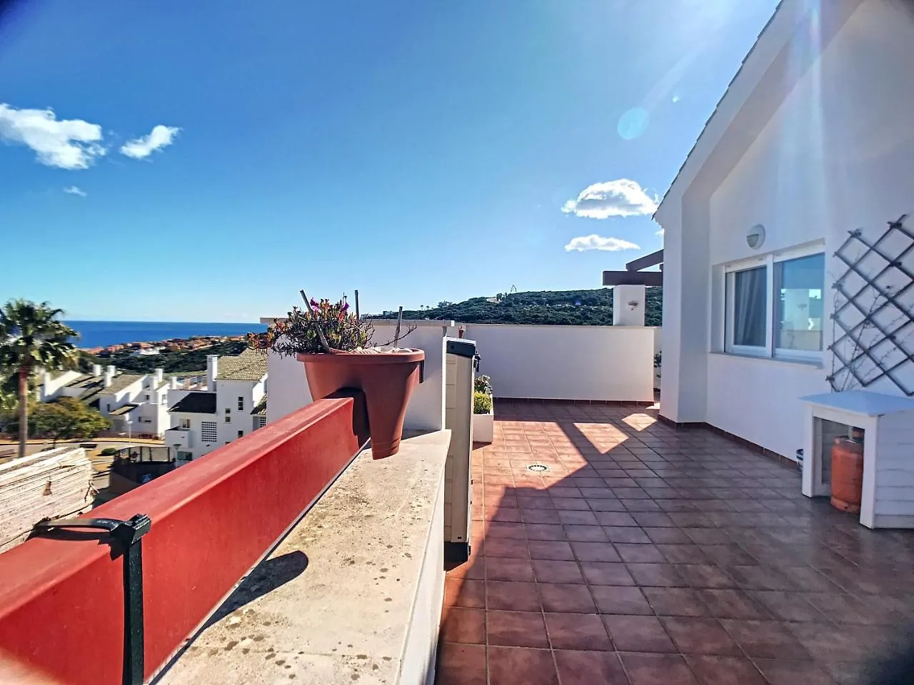 2253-Amazing Penthouse, Huge Terrace, Golf View Apartment Alcaidesa